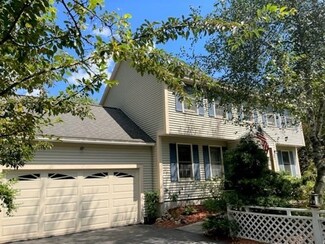 38 Coachmans Ln, Haverhill, MA 01832