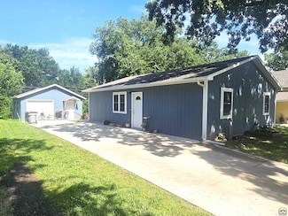 113 S State St, Emporia, KS 66801