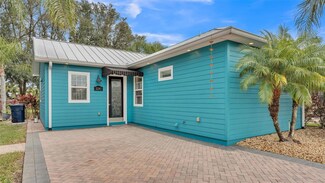 3243 Red Tail Hawk Dr, Polk City, FL 33868