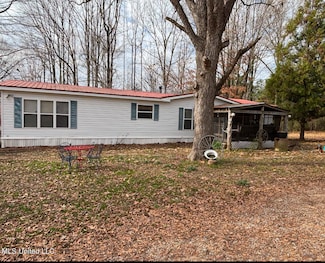 3169 Alvastage Rd, Duck Hill, MS 38925