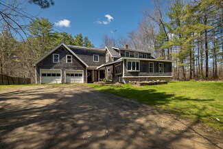 283 Congress St, Belfast, ME 04915