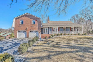 1808 Grassy Hill Rd, Rocky Mount, VA 24151