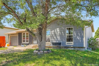 2615 S Laredo Ct, Aurora, CO 80013
