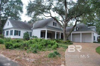 1103 Captain O'Neal Dr, Daphne, AL 36526