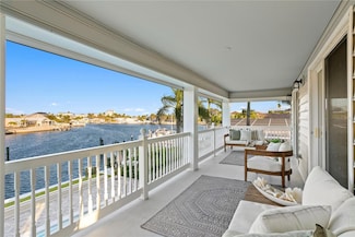 403 Hermosita Dr, Saint Pete Beach, FL 33706