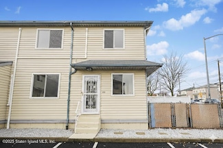 233 Mosel Ave, Staten Island, NY 10304