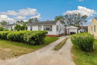 1107 W 21st St, Rock Falls, IL 61071