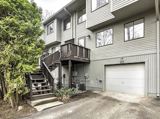 235 Meeting House Path, Ashland, MA 01721