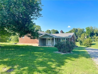 1230 Karen Ave NW, Corydon, IN 47112