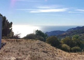 555 Sadie Rd, Topanga, CA 90064