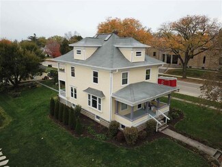 607 Douglas Ave, Ashton, IL 61006