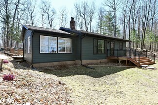 N1995 Ripley Spur Rd, Sarona, WI 54870