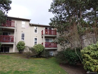 6700 NE 182nd St Unit C302, Kenmore, WA 98028