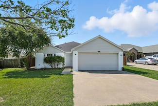 621 Torero Dr, Little Elm, TX 75068