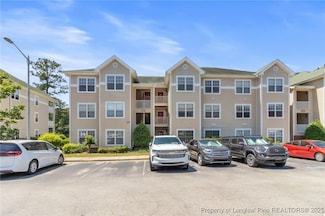 3316 Harbour Pointe Place Unit 9, Fayetteville, NC 28314