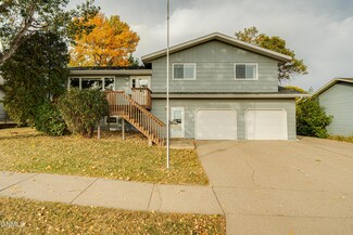 2601 8th Ave NW, Mandan, ND 58554