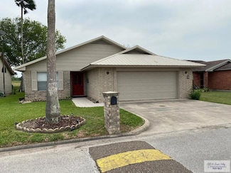 7 Shenandoah River Dr, Brownsville, TX 78520