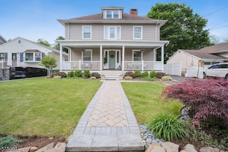 40 W Central Ave, Maywood, NJ 07607