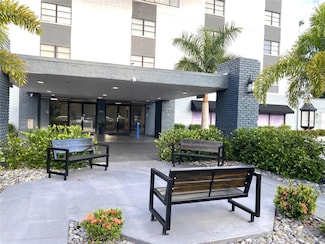1520 Jeffords St Unit Studio w-Bonus Room, Clearwater, FL 33756