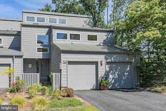 26 Old Orchard Ln, Princeton, NJ 08540