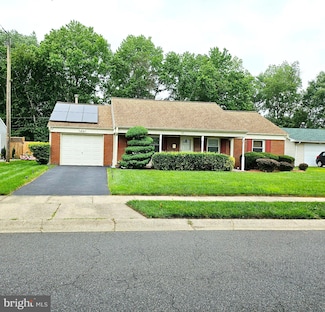29 Northampton Dr, Willingboro, NJ 08046