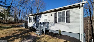 341 Black Twig Rd, Linden, VA 22642