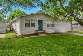 311 W Reynolds St, Tolono, IL 61880