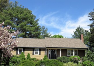 52 Anthony Ln, Dedham, MA 02026