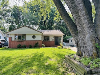 1333 Cummins Pkwy, Des Moines, IA 50311