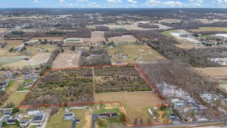 215 W Weymouth Malaga Rd, Vineland, NJ 08360