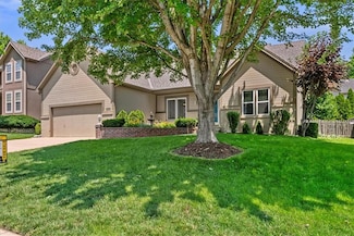 13720 W 116th Terrace, Olathe, KS 66062