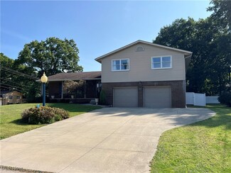 1834 Plymouth Knoll Ave NW, Massillon, OH 44646