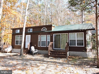 724 Monmouth Rd Unit 8, Cream Ridge, NJ 08514