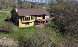 32598 Pioneer Ave, Aitkin, MN 56431