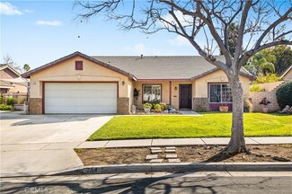 754 Canary Ln, Corona, CA 92879