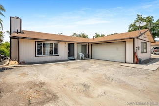 334 Cedar Rd, Vista, CA 92083