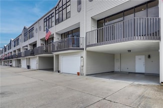 127 Highway 22 E Unit N17, Madisonville, LA 70447
