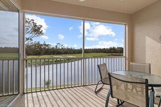 3790 Sawgrass Way Unit 3225, Naples, FL 34112