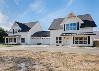 15 Riemar Ln, Waynesville, NC 28786