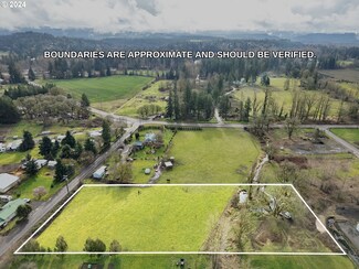15740 S MacKsburg Rd, Molalla, OR 97038