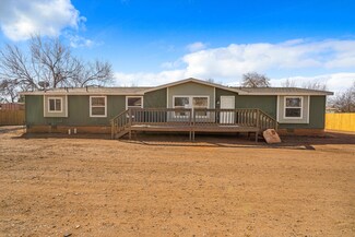 8958 4th St NW, Los Ranchos, NM 87114