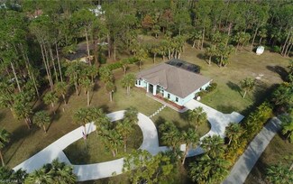 780 11th St SW, Naples, FL 34117