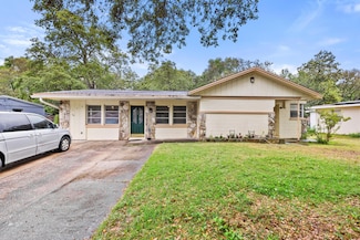 209 Hawthorne Cir, Fort Walton Beach, FL 32547