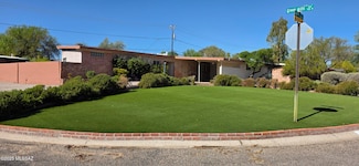 6942 E 4th St, Tucson, AZ 85710