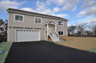 301 Buena Terrace, Antioch, IL 60002