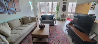 1326 42 Spruce St Unit 1603, Philadelphia, PA 19107