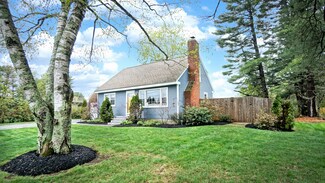 6 Brookhaven Dr, Windham, ME 04062