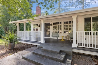 4040 Burnside Rd, Sebastopol, CA 95472