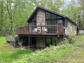 2913 W Howard Rd, Beaverton, MI 48612