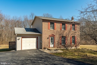 5765 Alexander Dr, Narvon, PA 17555